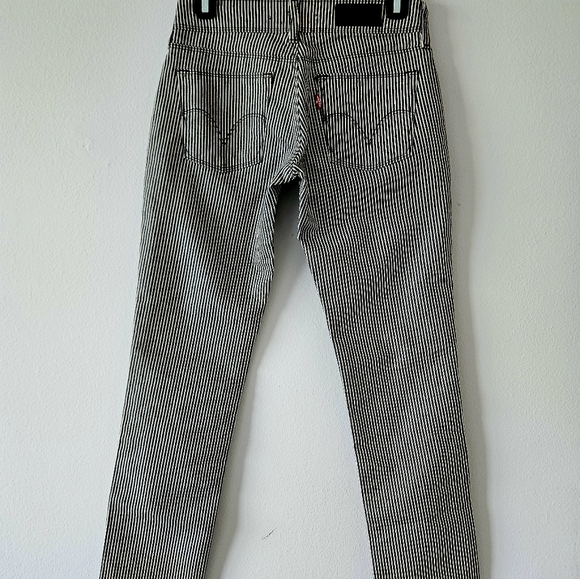 🖤LEVI'S Black and White Striped  Jeans 473 skinny fit size 27 🖤 - Picture 3 of 5
